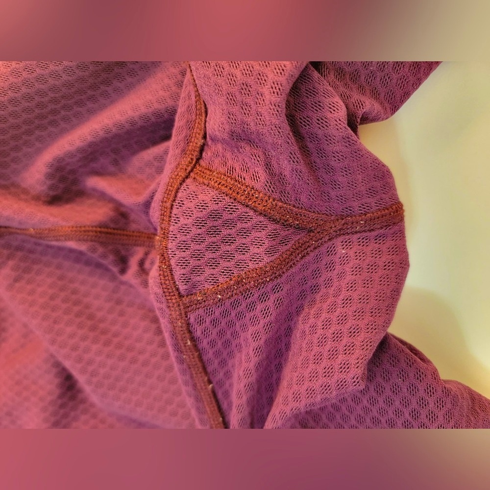 Lululemon LAB RARE Geo Tight 28"•High Rise Compression Pant•Plum•NO FLAWS•6 - Picture 9 of 16